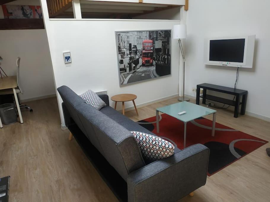Le Saint-Lazare Appartement Au Calme Intra Muros Avignone Esterno foto