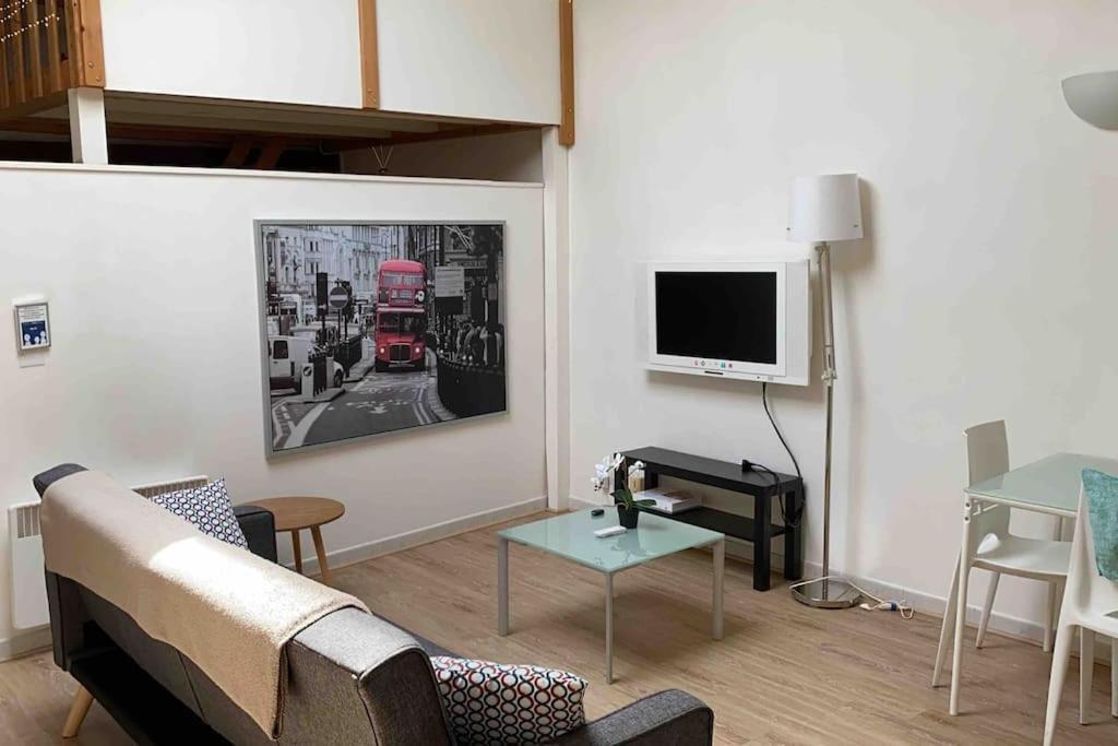 Le Saint-Lazare Appartement Au Calme Intra Muros Avignone Esterno foto